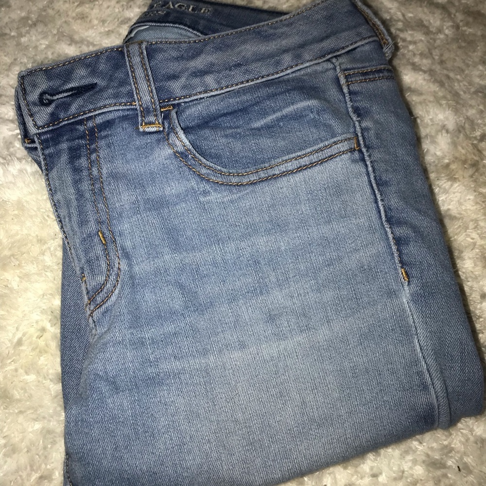 • AE skinnies •